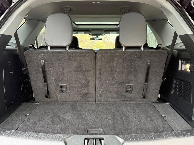 Certified 2023 Ford Explorer XLT image 7