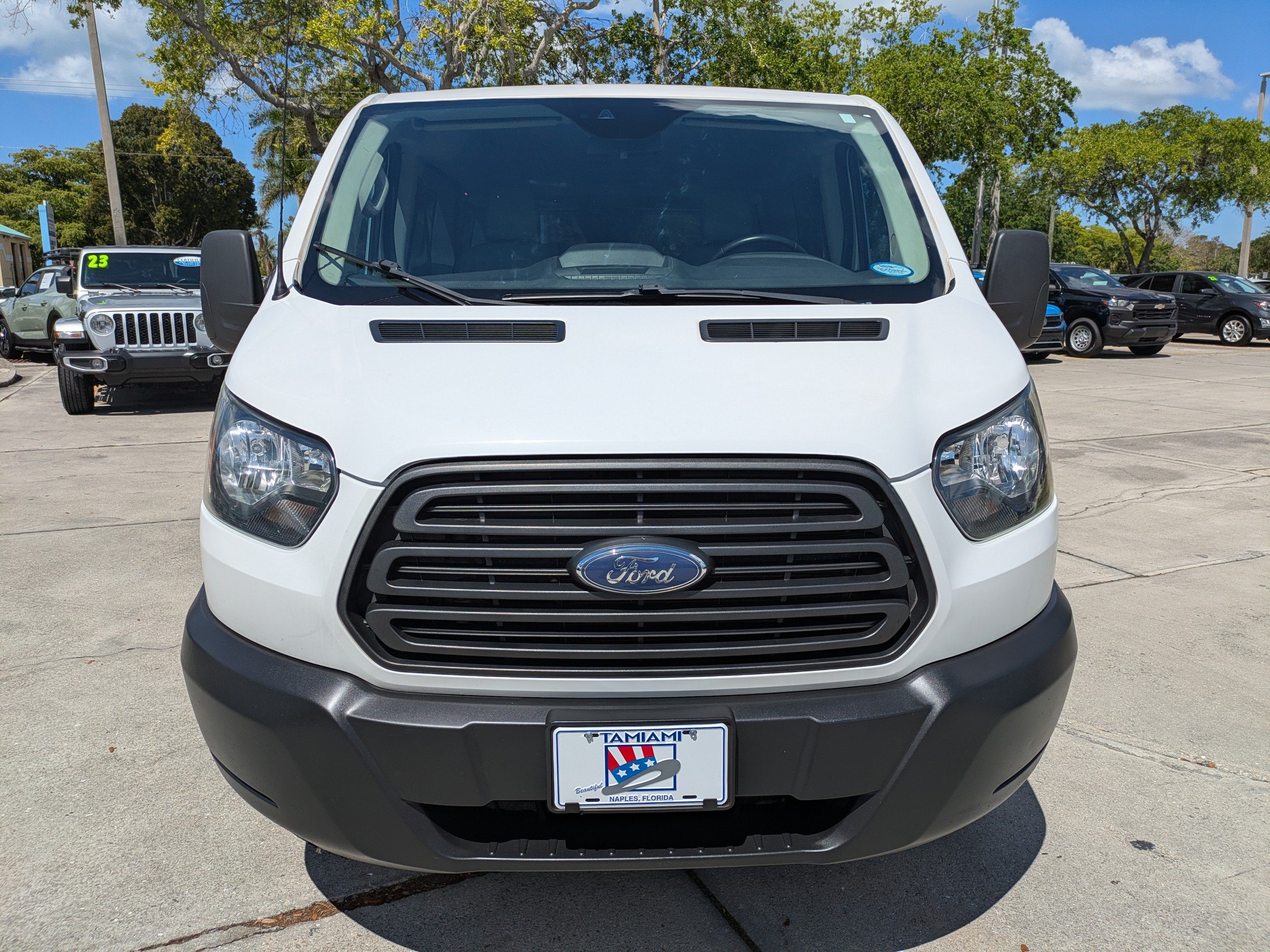Certified 2019 Ford Transit 150 XL RWD image 8