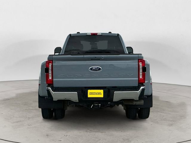 Certified 2025 Ford F450 Lariat w/ FX4 Off-Road Package AWD/4WD image 4