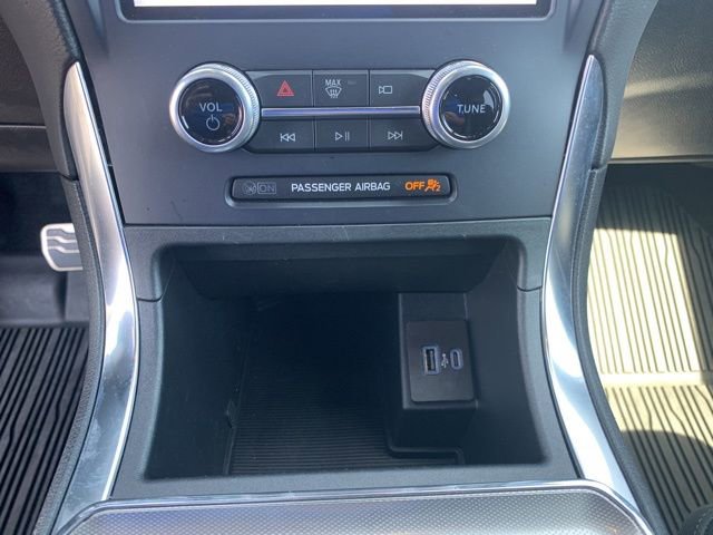 Certified 2022 Ford Edge ST image 33