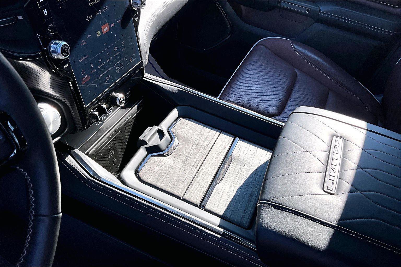 Used 2025 RAM 1500 Limited image 12