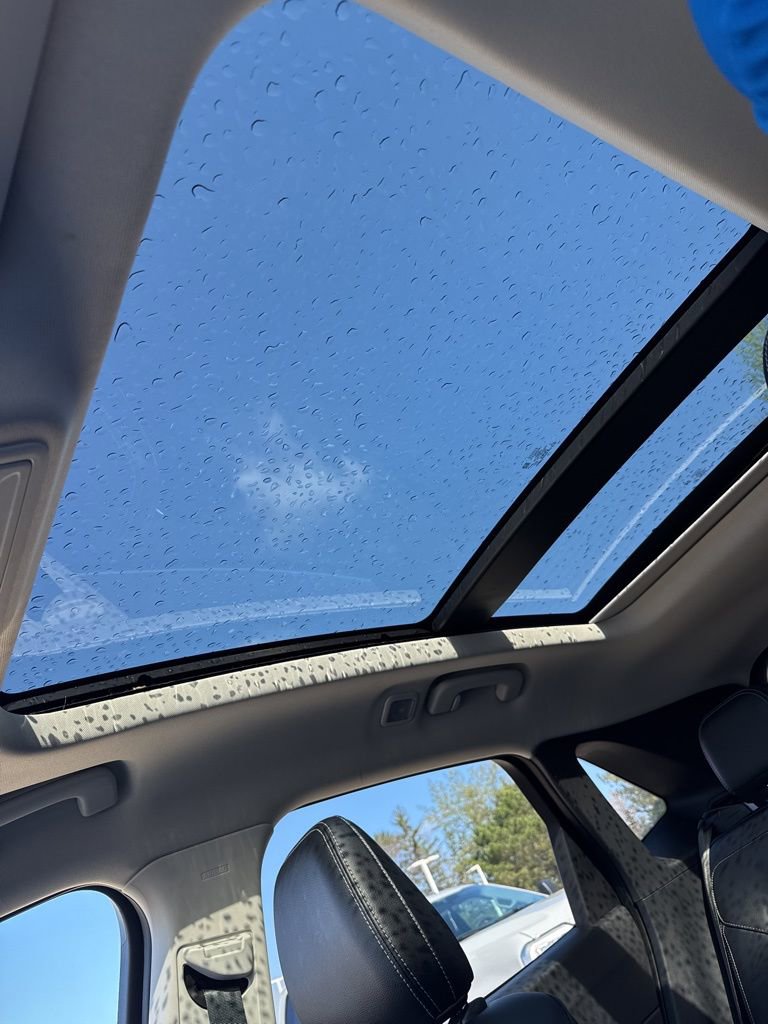 Certified 2022 Ford Escape Titanium w/ Class II Trailer Tow Package image 26