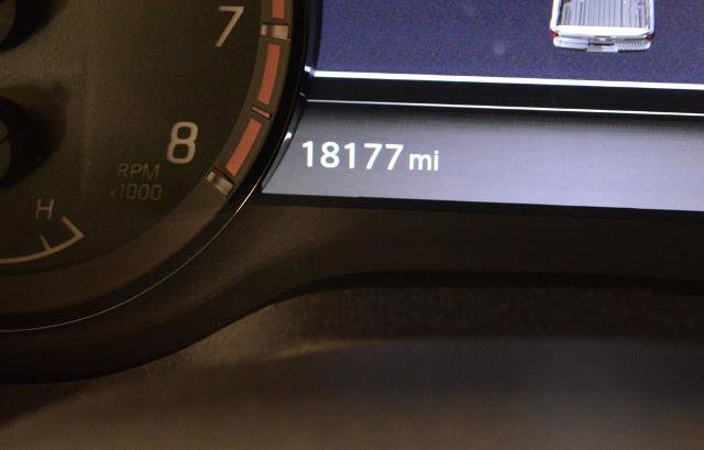 Used 2023 Nissan Titan PRO-4X w/ Pro-4x Convenience Package AWD/4WD image 22