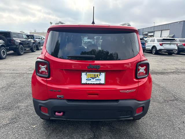 Used 2018 Jeep Renegade Trailhawk AWD/4WD image 10
