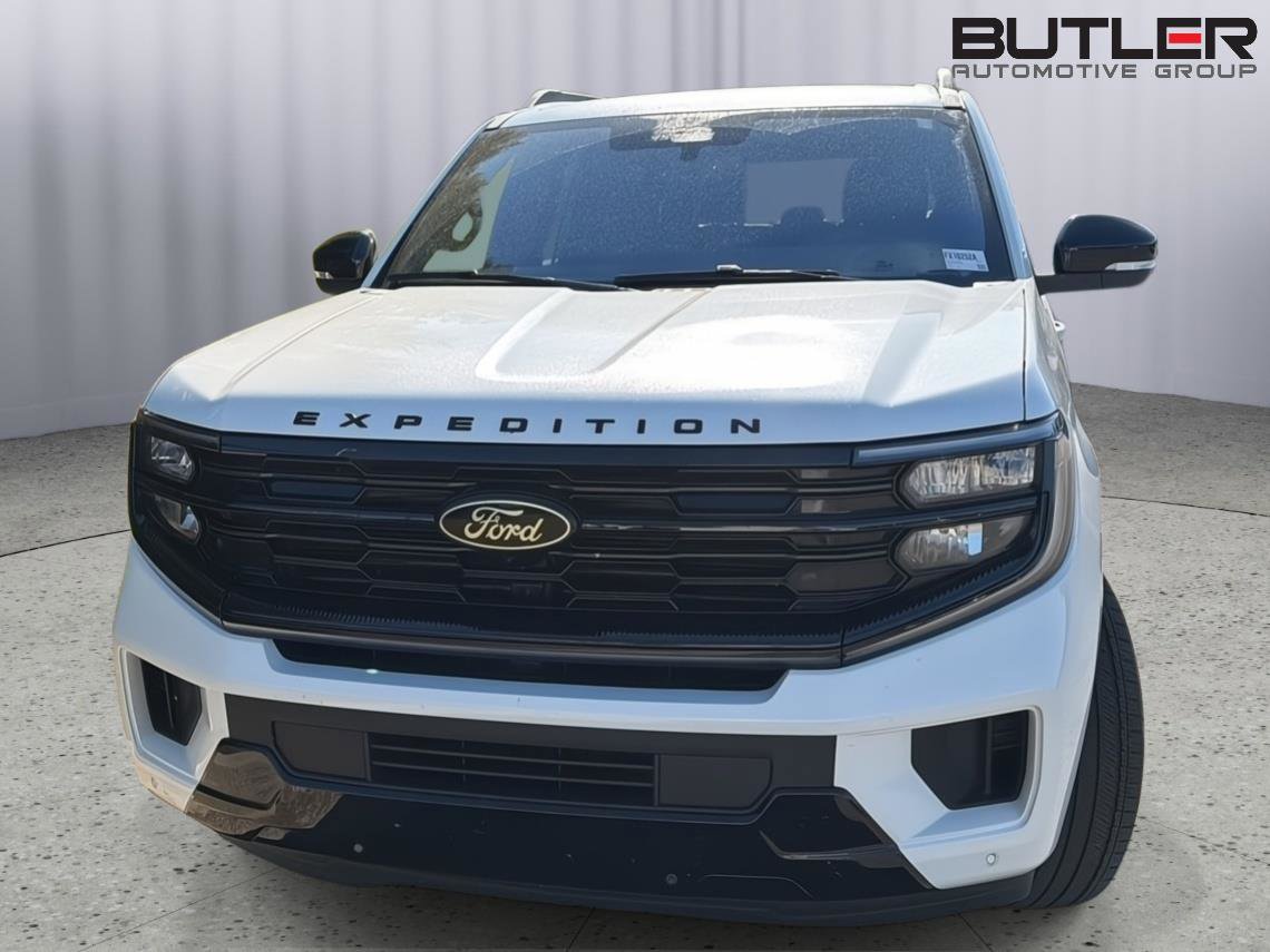 Certified 2025 Ford Expedition Platinum w/ Stealth Appearance Package AWD/4WD image 4