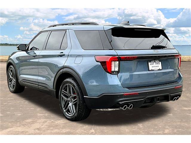 Certified 2026 Ford Explorer ST w/ Sun And Sound Package AWD/4WD image 5