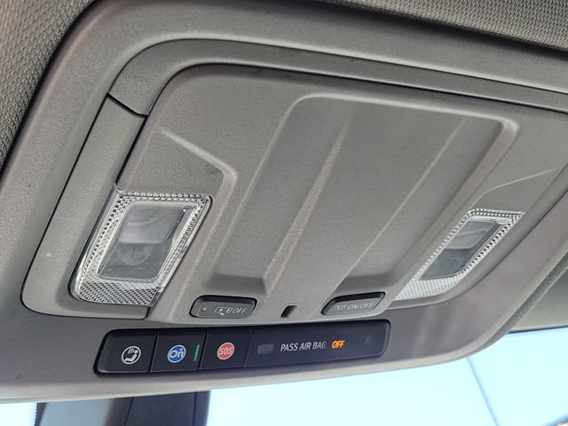 Used 2022 Chevrolet Silverado 1500 RST AWD/4WD image 15