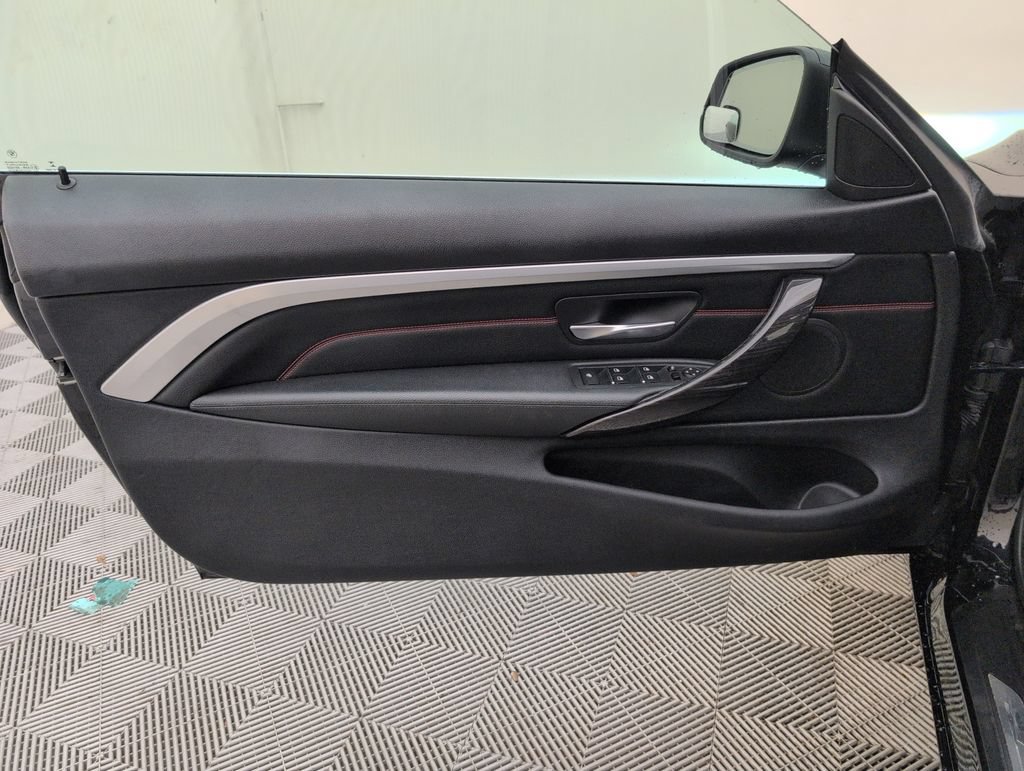 Used 2018 BMW 430i Convertible RWD image 32
