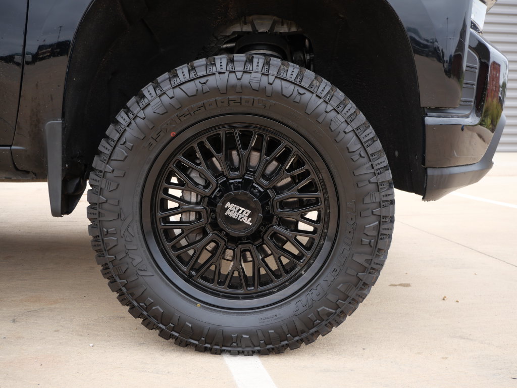 Used 2020 Chevrolet Silverado 1500 LT Trail Boss AWD/4WD image 6