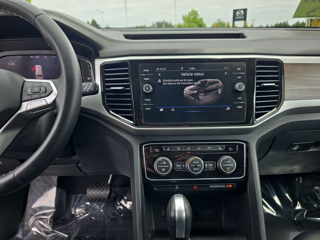 Used 2022 Volkswagen Atlas SEL AWD/4WD image 24