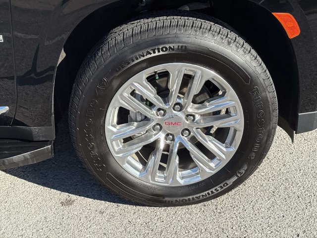 Used 2023 GMC Yukon XL SLT w/ SLT Luxury Package RWD image 9