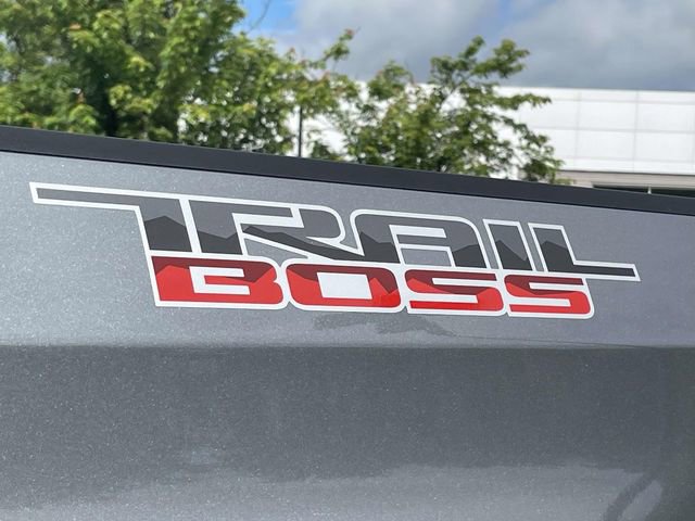 Used 2025 Chevrolet Silverado 1500 Custom Trail Boss AWD/4WD image 12