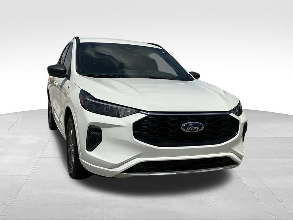 Certified 2023 Ford Escape ST-Line w/ Tech Pack #1 FWD image 16