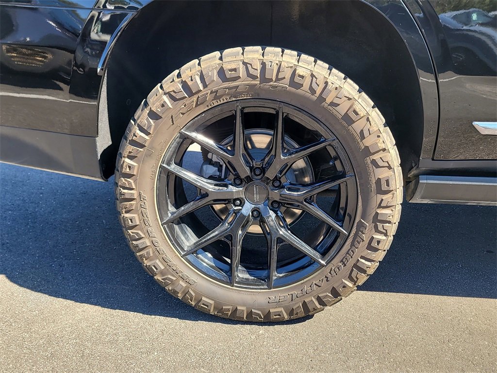 Used 2023 GMC Yukon Denali Ultimate image 5