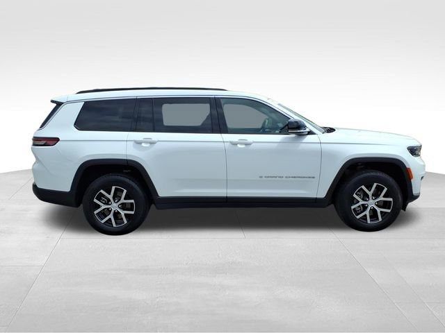 Used 2024 Jeep Grand Cherokee L Limited AWD/4WD image 10