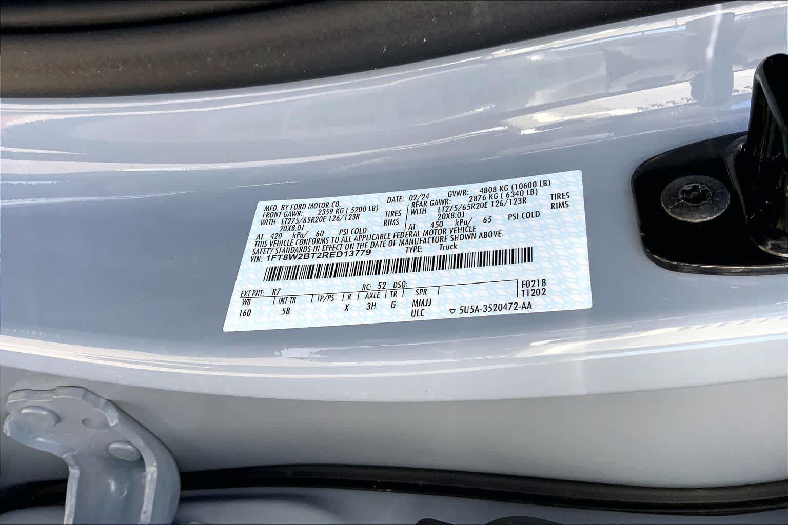 Certified 2024 Ford F250 4x4 Crew Cab Super Duty image 34