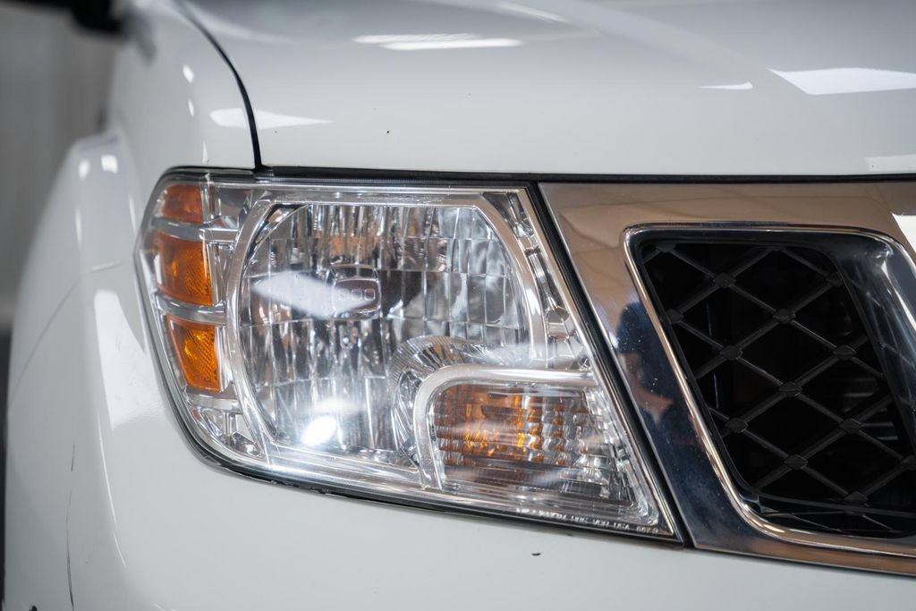 Used 2021 Nissan Frontier SV RWD image 10
