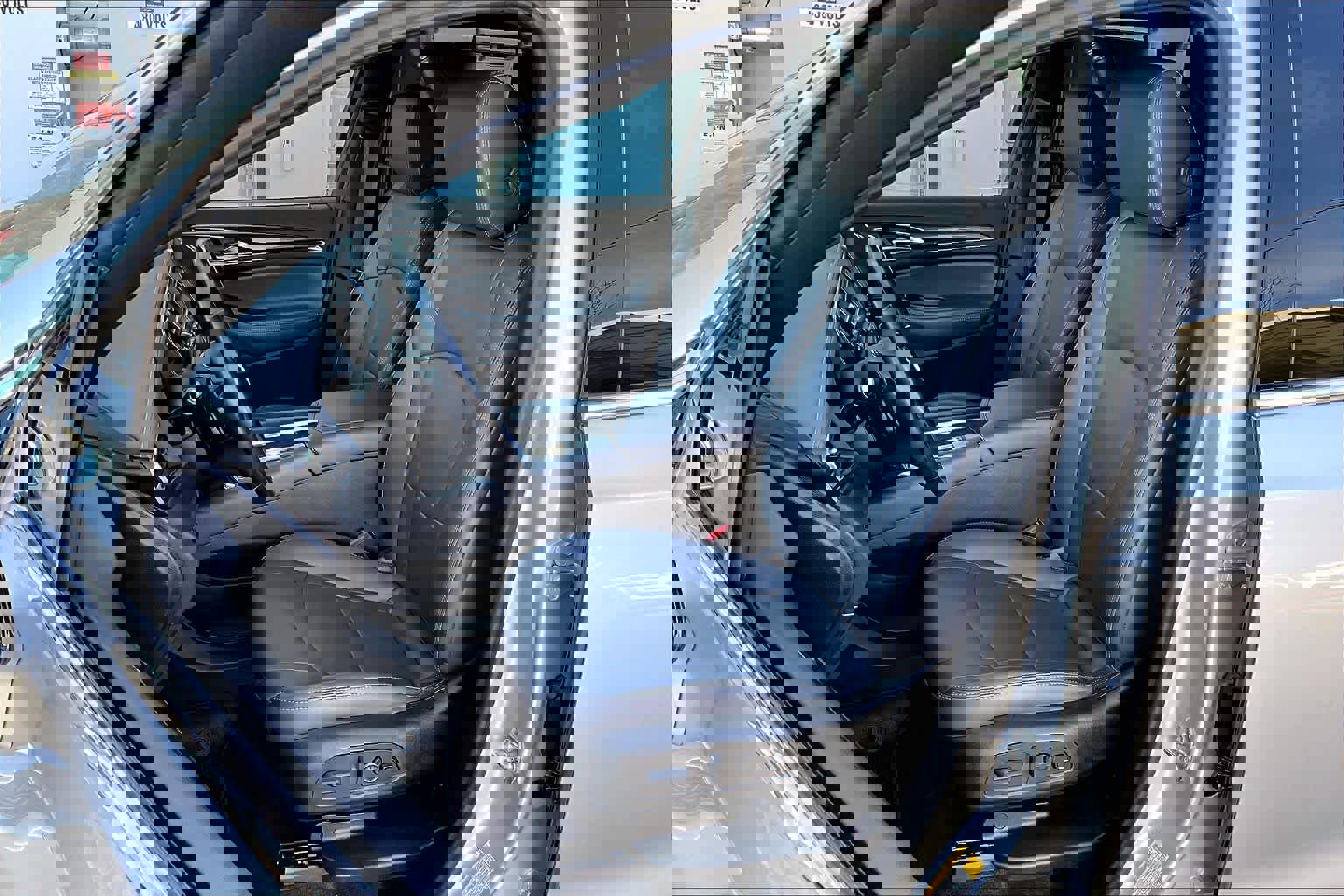 Used 2022 Buick Enclave Premium image 11