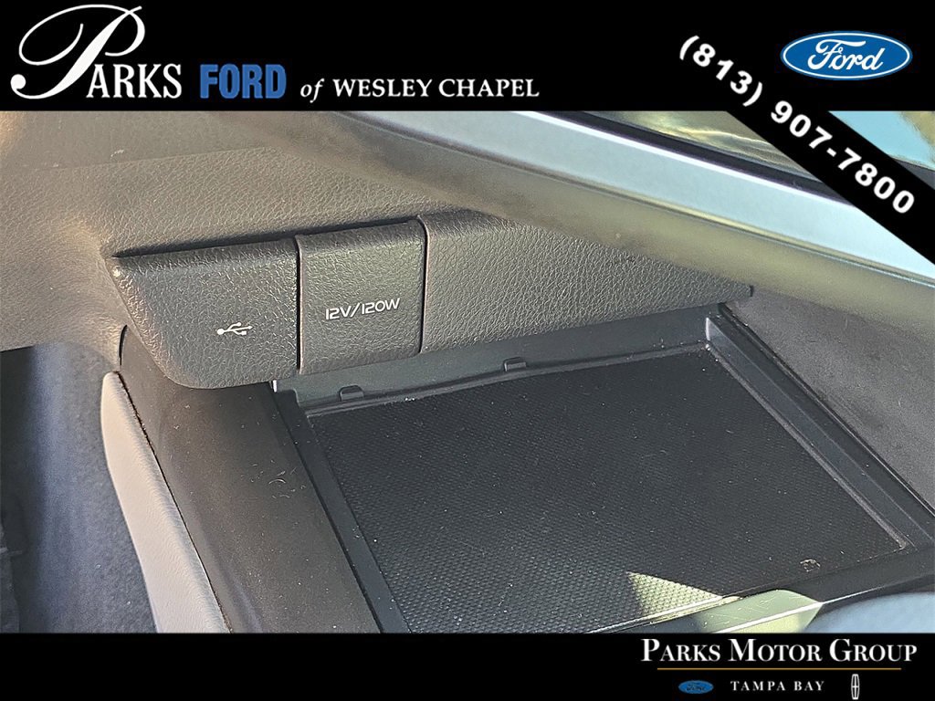 Used 2021 Toyota Camry LE image 24