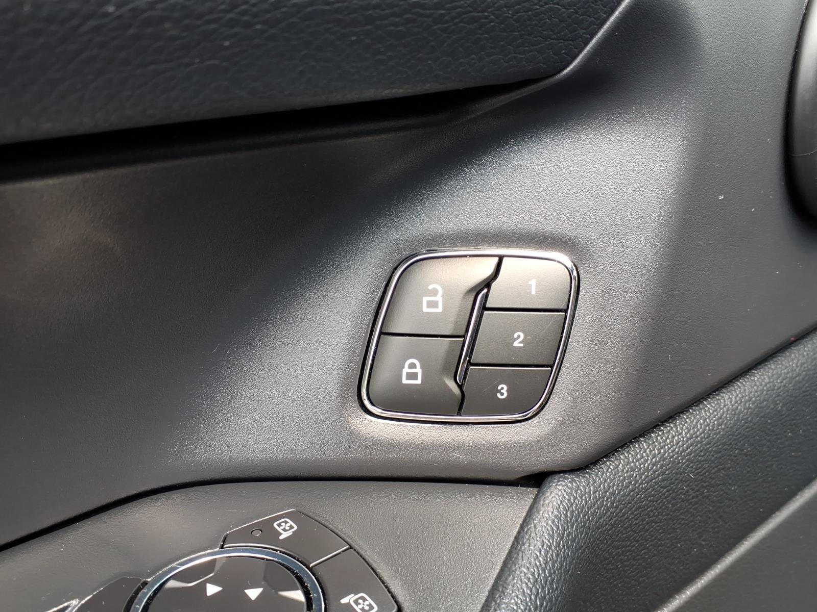 Certified 2022 Ford Expedition XLT AWD/4WD image 16