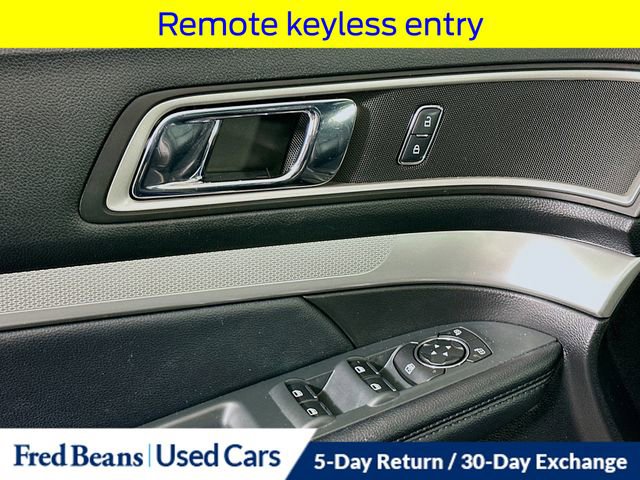 Certified 2017 Ford Explorer XLT w/ Equipment Group 202A AWD/4WD image 23
