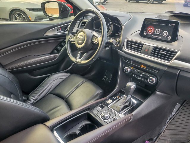 Used 2018 MAZDA MAZDA3 Touring FWD image 26