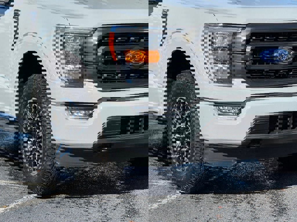 Certified 2023 Ford F150 XLT w/ Equipment Group 302A High image 6