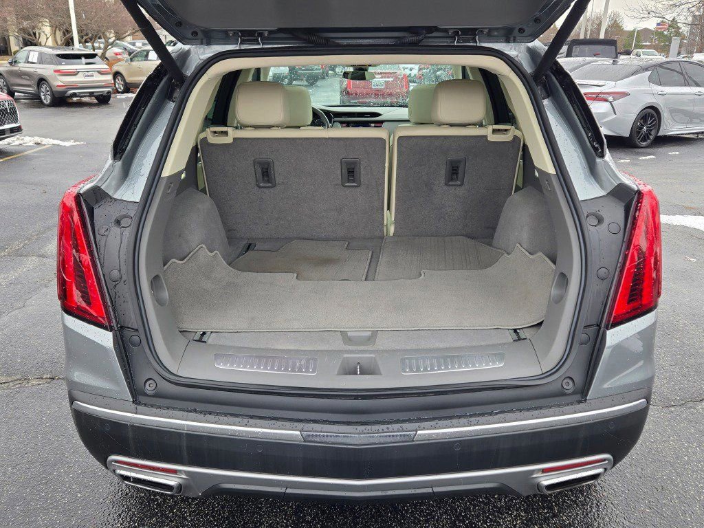 Used 2023 Cadillac XT5 Premium Luxury image 13