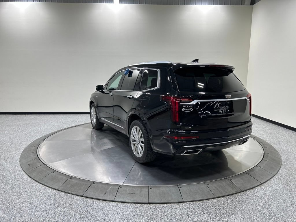 Used 2022 Cadillac XT6 Premium Luxury AWD/4WD image 9