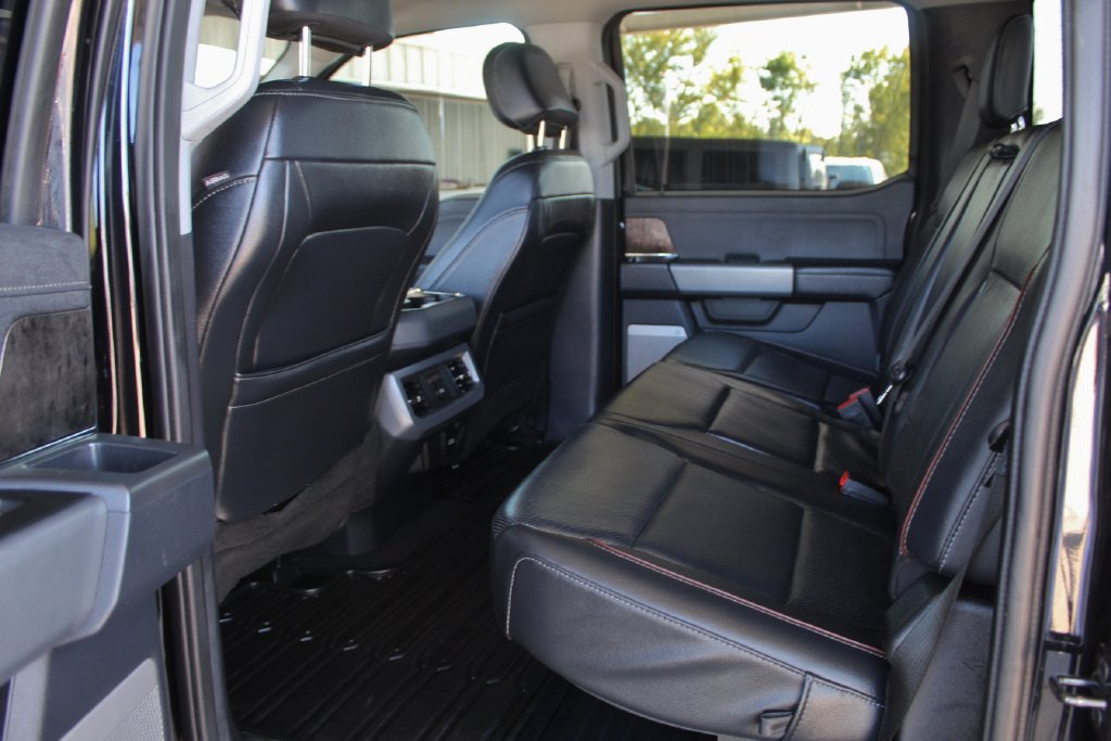 Certified 2024 Ford F250 Lariat w/ Lariat Ultimate Package AWD/4WD image 25