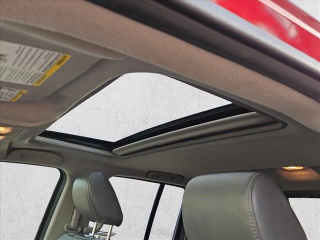 Used 2019 Nissan Frontier SL image 12