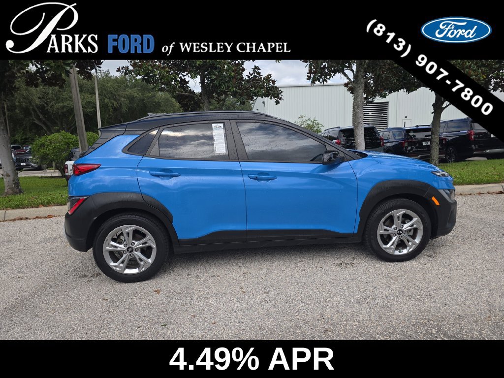 Used 2023 Hyundai Kona SEL w/ Cargo Package FWD image 4