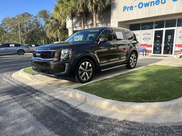 Used 2022 Kia Telluride EX w/ EX Premium Package FWD image 12