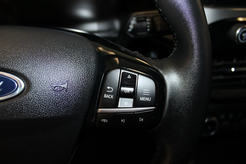 Certified 2023 Ford Escape Active AWD/4WD image 23