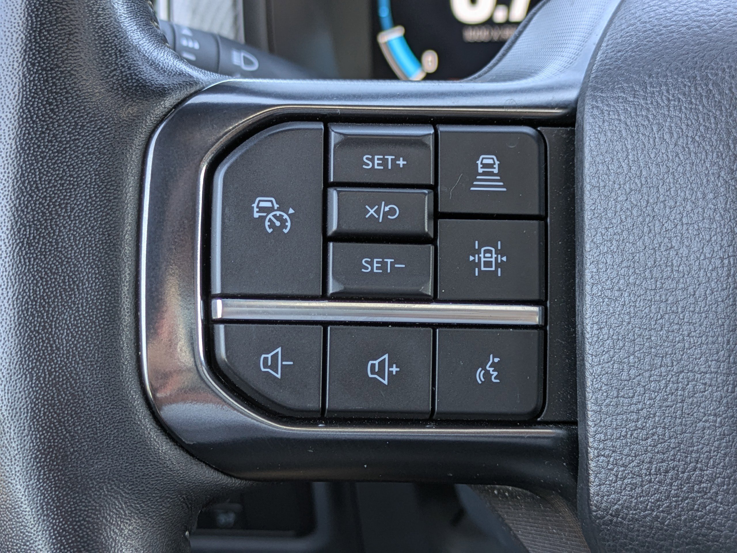 Certified 2022 Ford F150 Platinum w/ Equipment Group 701A High image 22