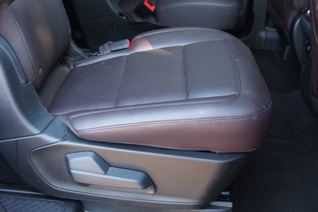 Certified 2025 Ford Explorer Platinum w/ LUX Leather Package AWD/4WD image 15