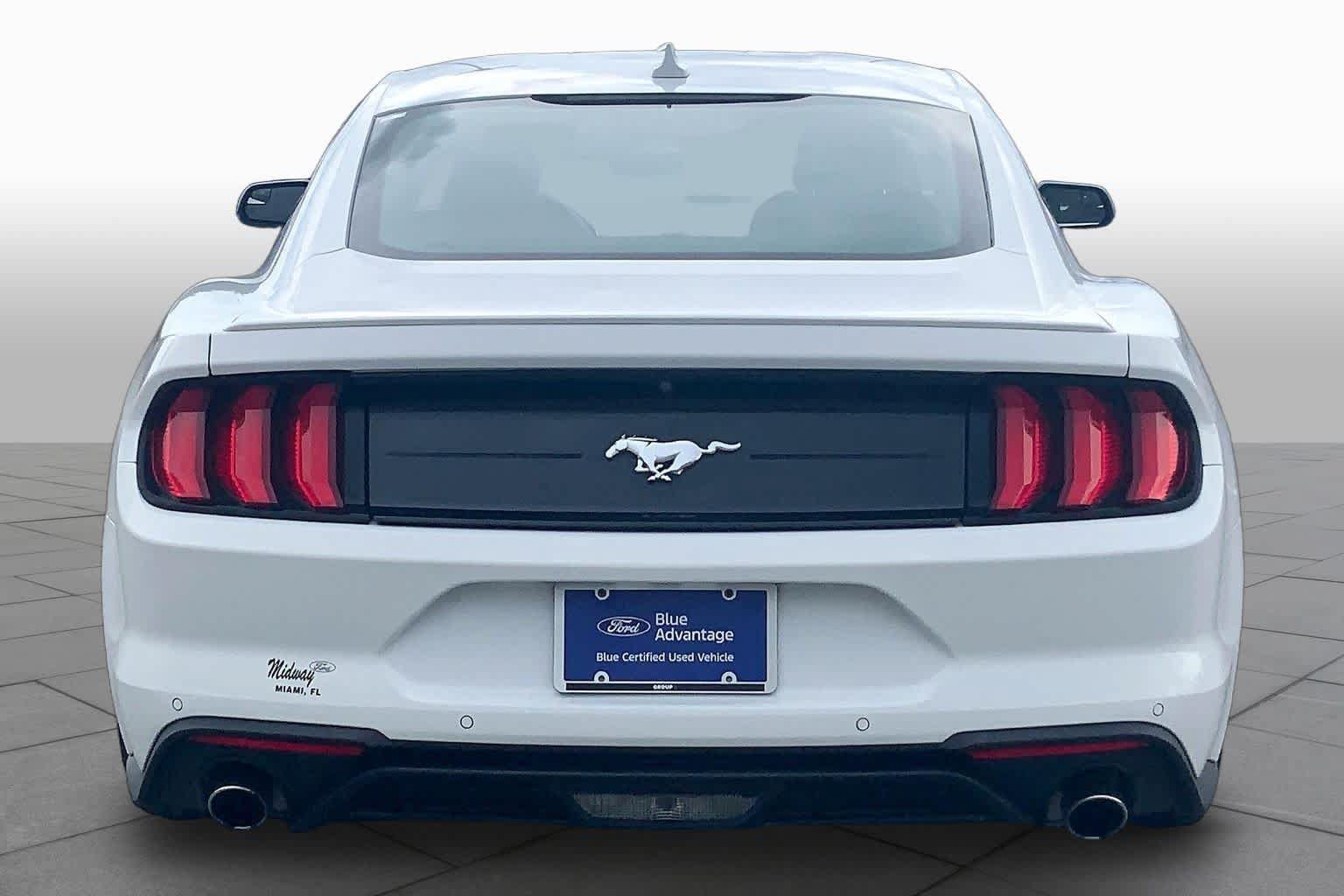 Certified 2020 Ford Mustang Premium RWD image 5