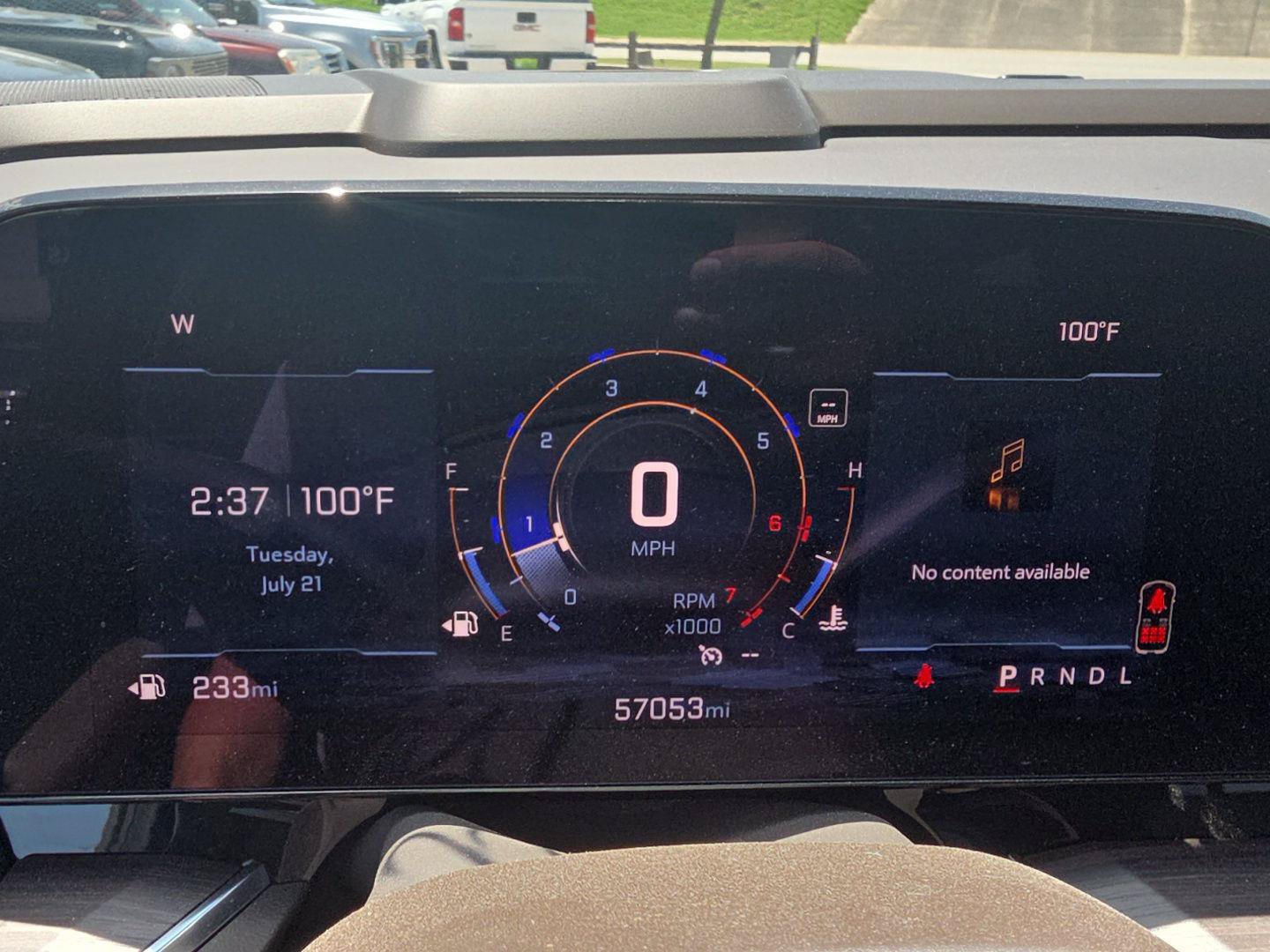 Used 2025 Chevrolet Tahoe LT RWD image 31
