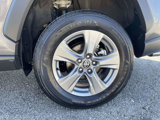 Used 2024 Toyota RAV4 XLE image 8