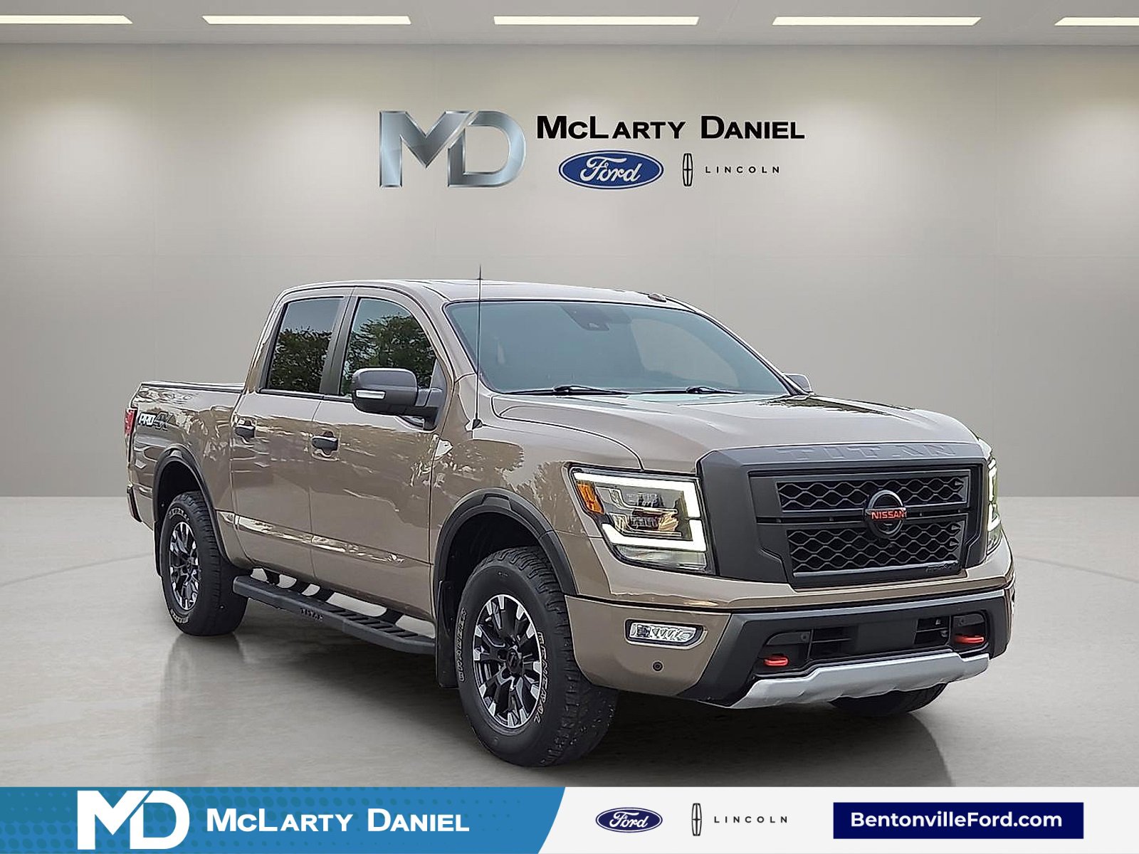 Used 2021 Nissan Titan PRO-4X w/ Pro-4x Convenience Package