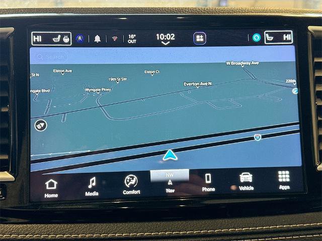 Used 2023 Chrysler Pacifica Limited image 11