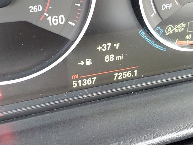 Used 2018 BMW 330i xDrive Sedan w/ Convenience Package image 11