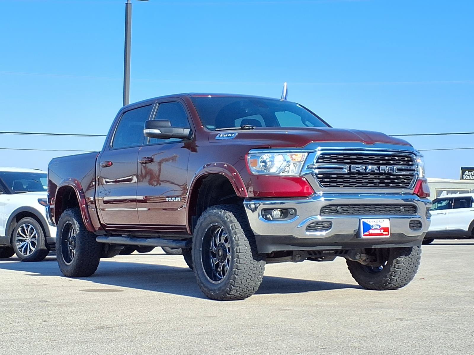 Used 2022 RAM 1500 Big Horn AWD/4WD image 3