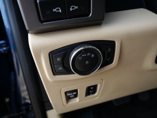 Certified 2018 Ford F150 XLT w/ Equipment Group 302A Luxury AWD/4WD image 15