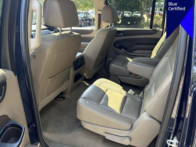 Used 2020 Chevrolet Suburban LT w/ Luxury Package AWD/4WD image 11