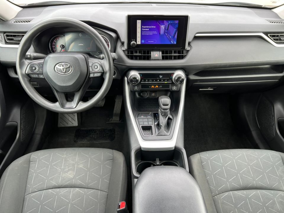 Used 2024 Toyota RAV4 XLE image 8