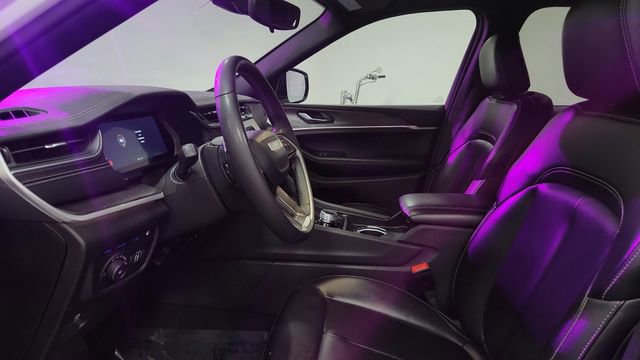 Used 2024 Jeep Grand Cherokee Limited 4xe image 9