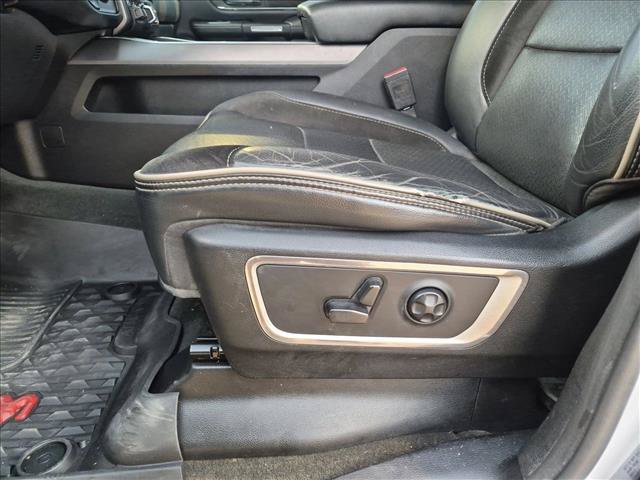 Used 2021 RAM 1500 Laramie w/ Sport Appearance Package AWD/4WD image 15