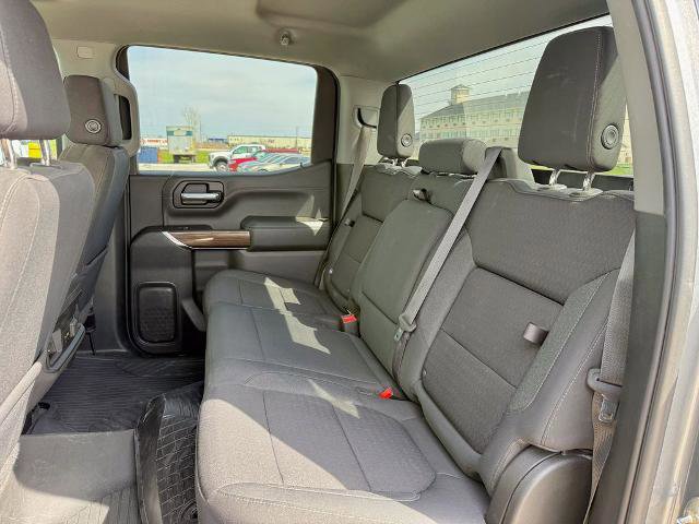 Used 2022 Chevrolet Silverado 1500 LT Trail Boss w/ LPO, Dark Essentials Package image 12