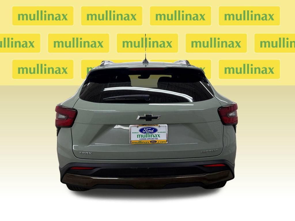 Used 2025 Chevrolet Trax ACTIV w/ Driver Confidence Package FWD image 7